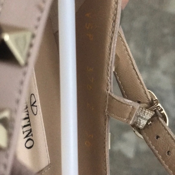 Valentino Rockstud Flats - Picture 6 of 6